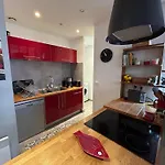 Appartement Central A Saint-Jean-De-Luz, Proche Plage & Port - Fr-1-239-1090